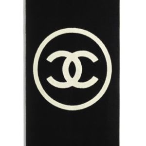 Meet your Posher, Eveline